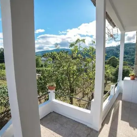 A Casa De Reza 1